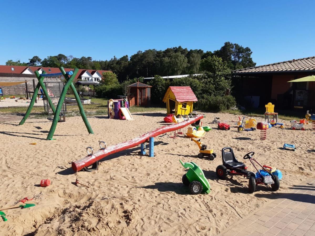 Ferienpark Templin Direkt Neben Der Naturtherme Exterior foto